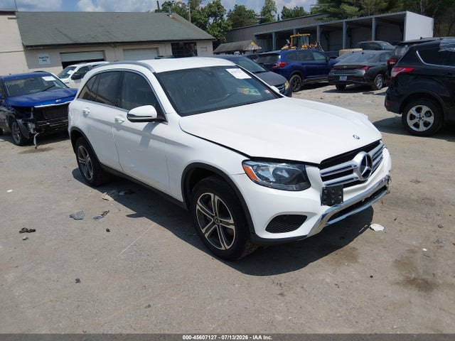 2019 MERCEDES-BENZ GLC 300 4MATIC - 1