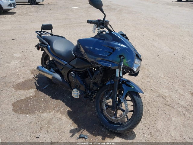 2016 HONDA CTX700 - 1