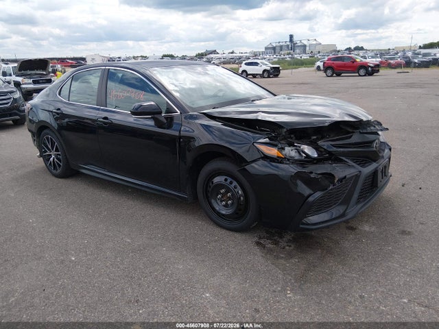 2022 TOYOTA CAMRY SE - 1