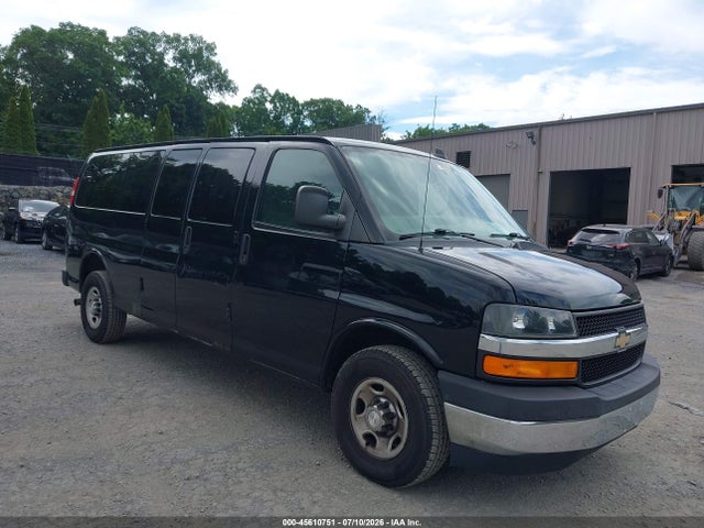 2017 CHEVROLET EXPRESS 3500 LT - 1