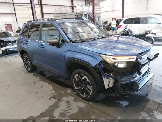 2025 SUBARU FORESTER LIMITED HYBRID - 1