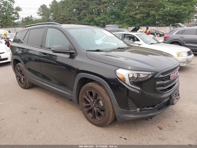 2019 GMC TERRAIN SLE - 1