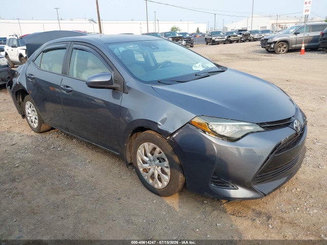 2018 TOYOTA COROLLA LE - 1