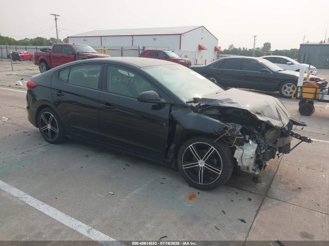 2017 HYUNDAI ELANTRA SE - 1
