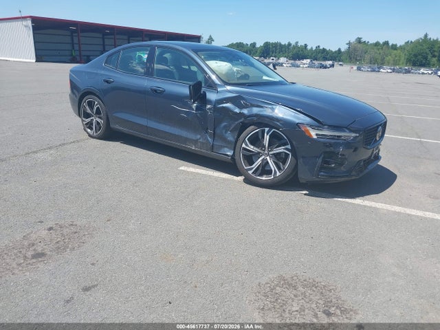 2024 VOLVO S60 B5 PLUS DARK THEME - 1