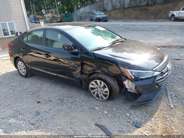 2020 HYUNDAI ELANTRA SE - 1