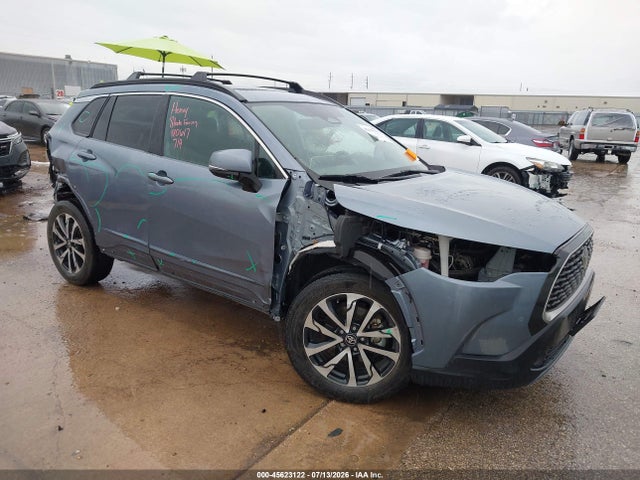 2024 TOYOTA COROLLA CROSS XLE - 1