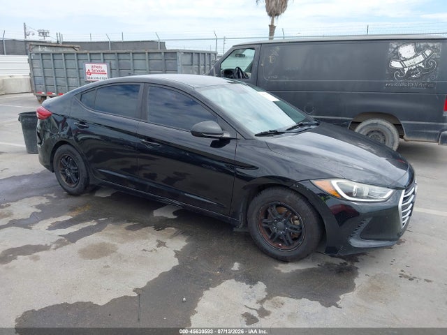 2017 HYUNDAI ELANTRA SE - 1