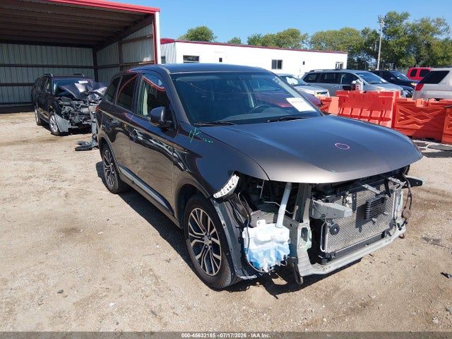 2017 MITSUBISHI OUTLANDER SE/SEL - 1