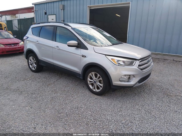 2018 FORD ESCAPE SE - 1