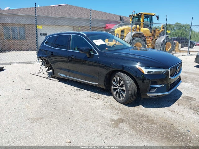 2023 VOLVO XC60 B5 PLUS BRIGHT THEME - 1