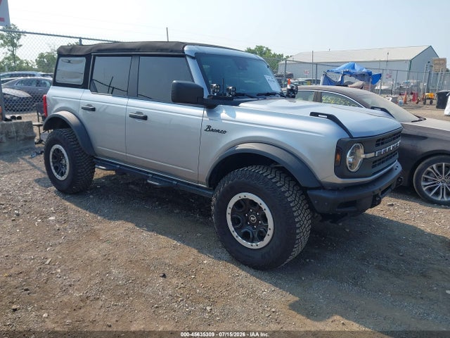 2023 FORD BRONCO BLACK DIAMOND - 1