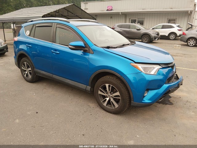 2017 TOYOTA RAV4 XLE - 1