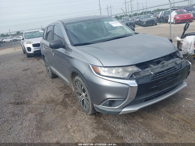 2018 MITSUBISHI OUTLANDER ES - 1