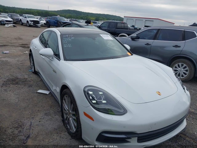 2019 PORSCHE PANAMERA E-HYBRID 4 - 1