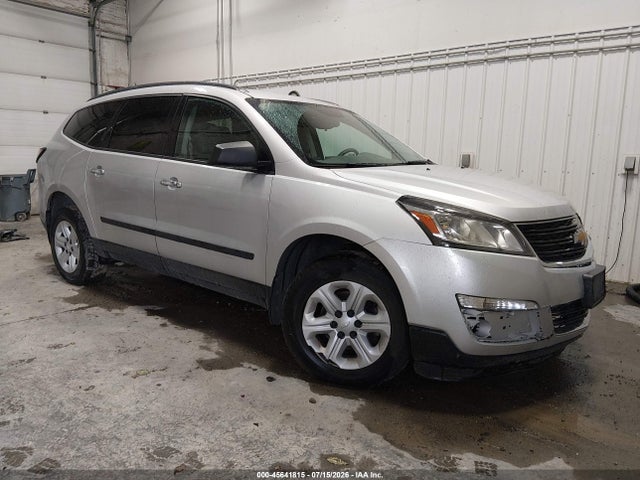 2016 CHEVROLET TRAVERSE LS - 1
