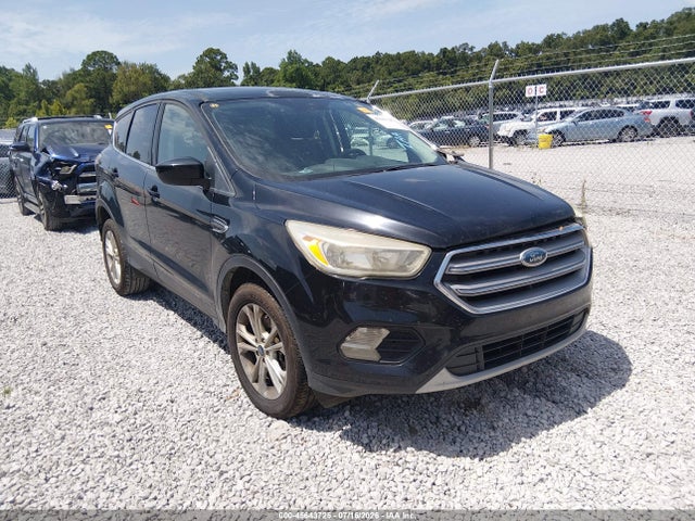 2017 FORD ESCAPE SE - 1