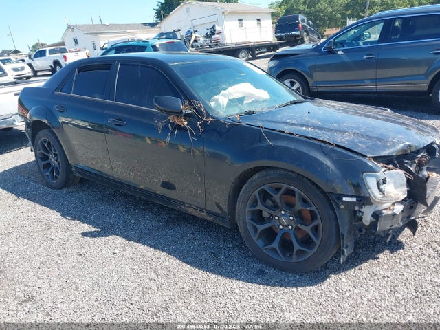 2019 CHRYSLER 300 S - 1