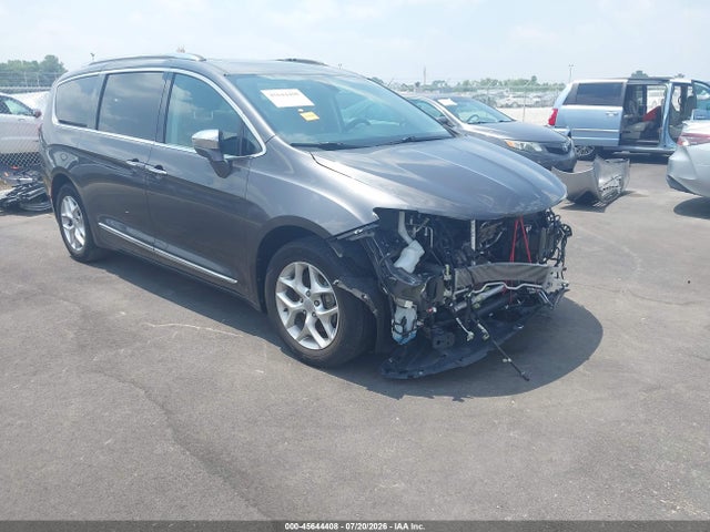 2020 CHRYSLER PACIFICA LIMITED - 1