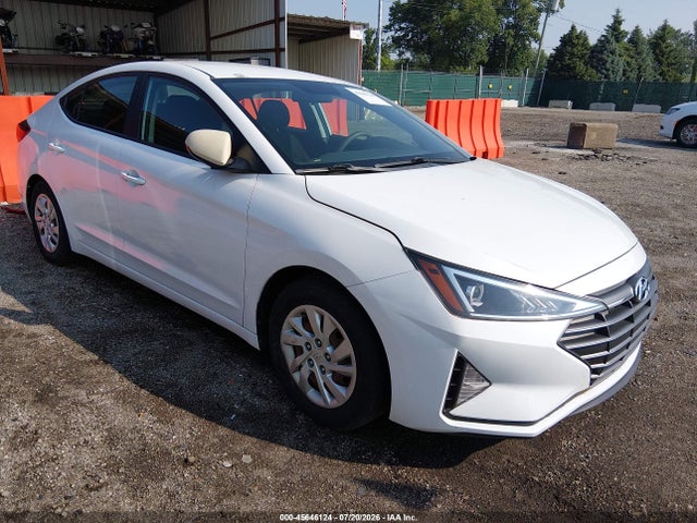 2019 HYUNDAI ELANTRA SE - 1