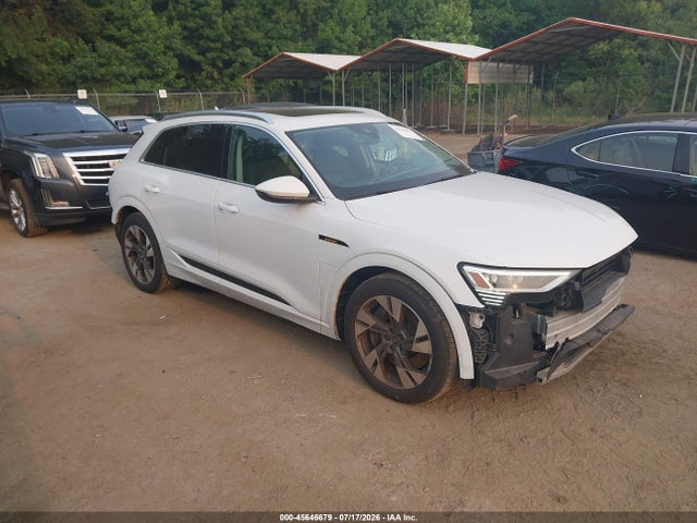 2021 AUDI E-TRON PREMIUM QUATTRO - 1