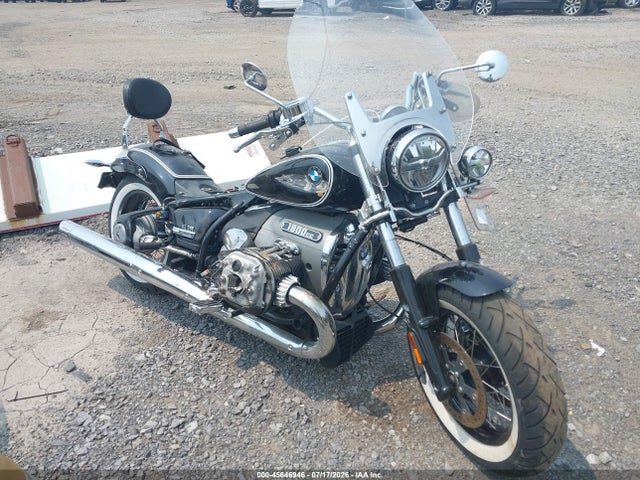 2021 BMW R18 CLASSIC - 1