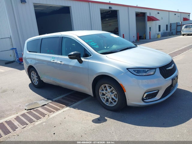 2024 CHRYSLER PACIFICA TOURING L - 1