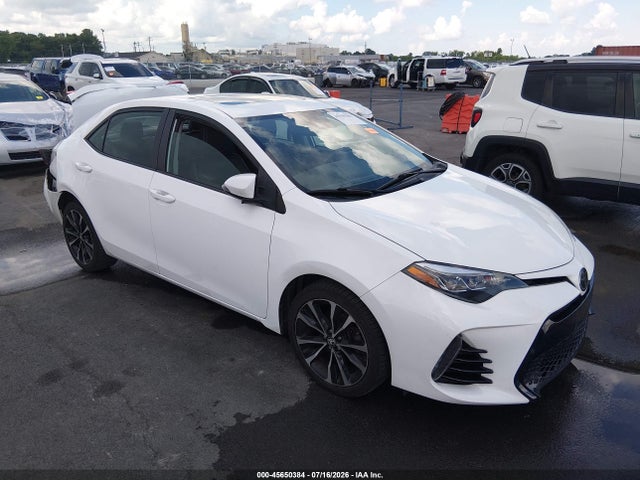 2017 TOYOTA COROLLA XSE - 1