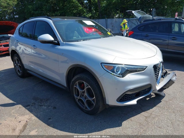 2022 ALFA ROMEO STELVIO TI AWD - 1
