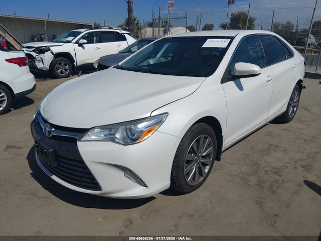 2017 TOYOTA CAMRY XLE - 1