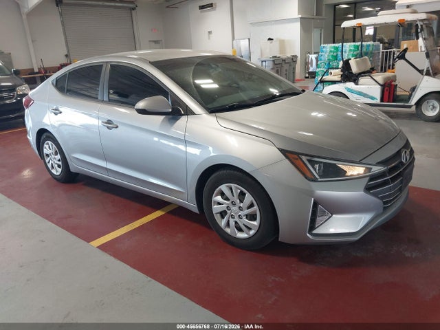 2020 HYUNDAI ELANTRA SE - 1