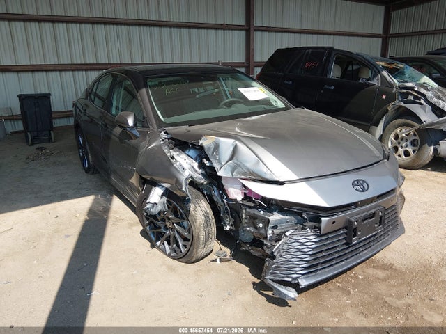 2026 TOYOTA CAMRY XLE - 1