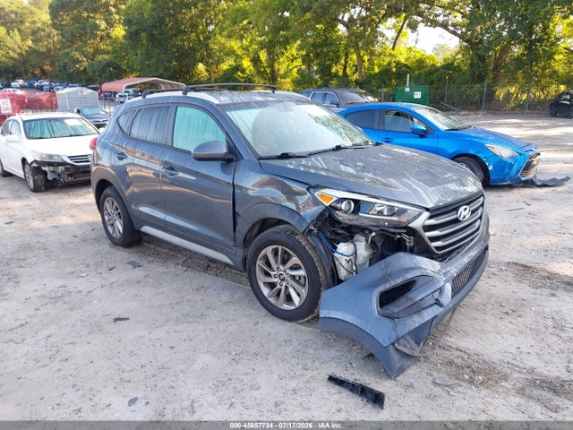 2017 HYUNDAI TUCSON SE - 1