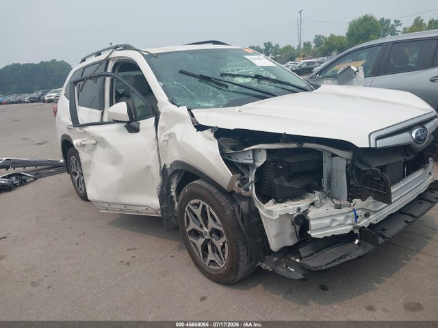 2019 SUBARU FORESTER PREMIUM - 1
