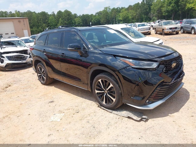 2021 TOYOTA HIGHLANDER XSE - 1