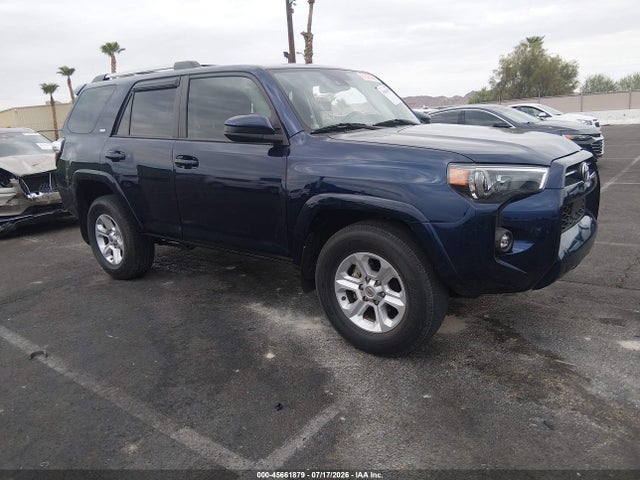 2023 TOYOTA 4RUNNER SR5 - 1