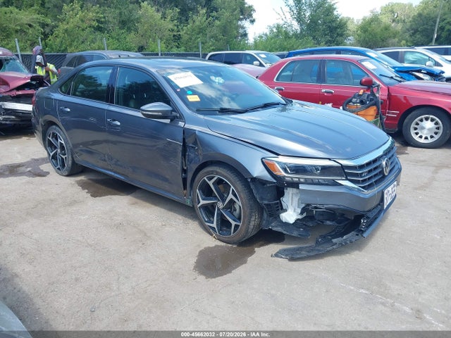 2021 VOLKSWAGEN PASSAT 2.0T R-LINE - 1