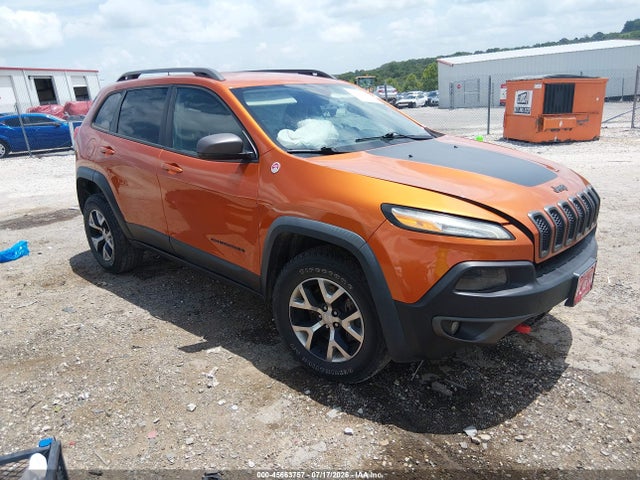 2016 JEEP CHEROKEE TRAILHAWK - 1
