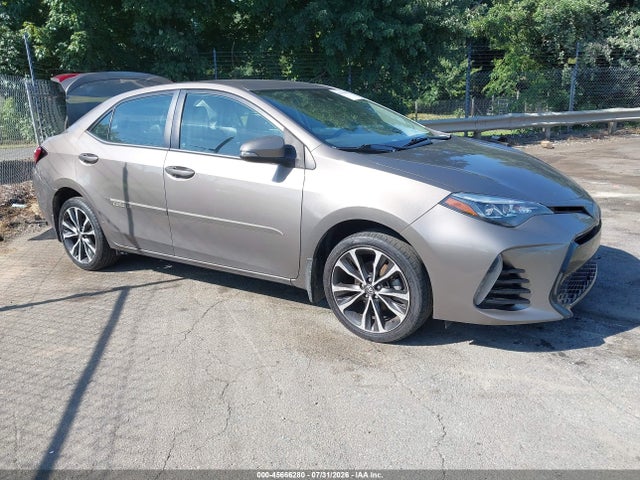 2017 TOYOTA COROLLA SE - 1