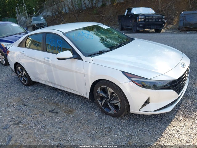 2023 HYUNDAI ELANTRA SEL - 1