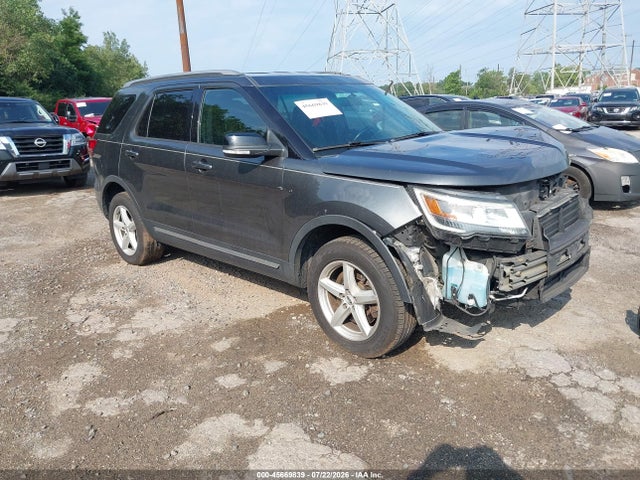 2017 FORD EXPLORER XLT - 1