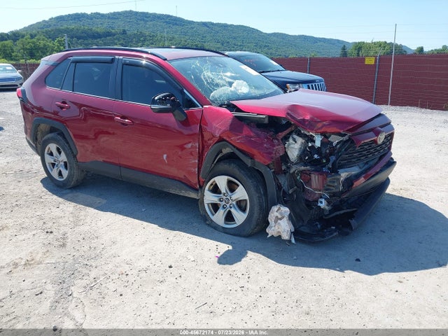 2019 TOYOTA RAV4 XLE - 1