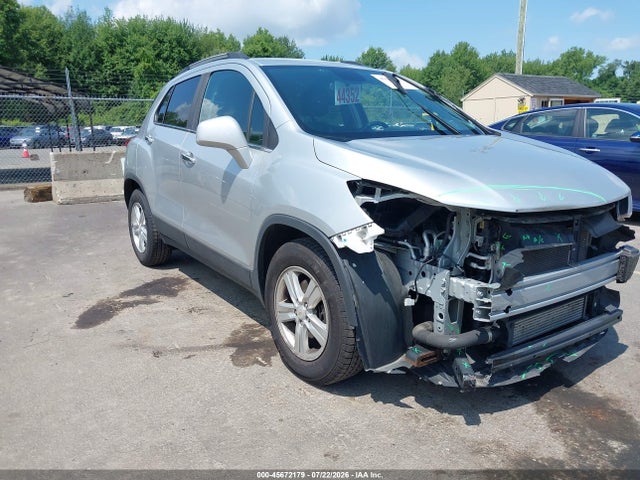 2018 CHEVROLET TRAX LT - 1