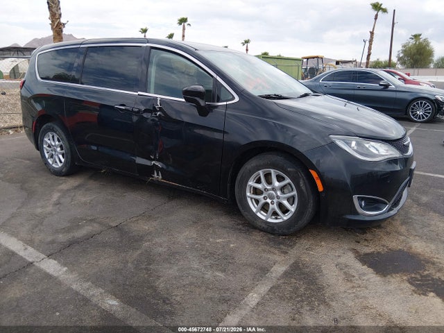 2020 CHRYSLER PACIFICA TOURING - 1