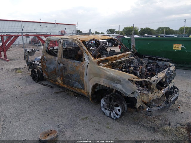 2025 TOYOTA TACOMA SR5 - 1