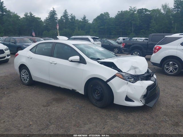 2017 TOYOTA COROLLA LE - 1