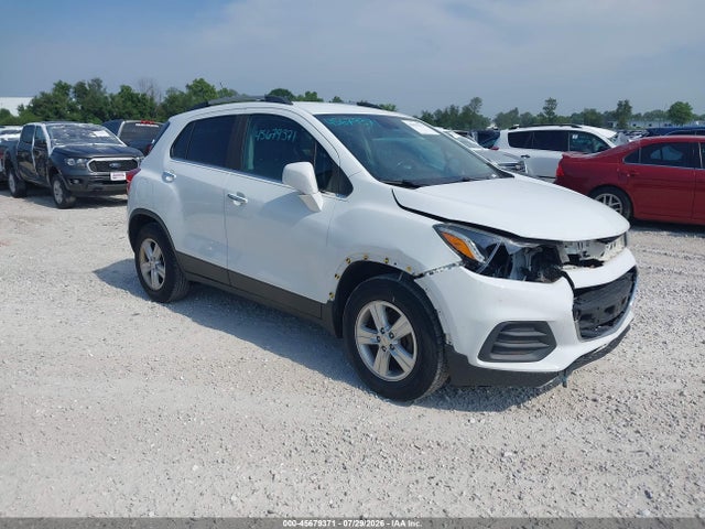 2019 CHEVROLET TRAX LT - 1