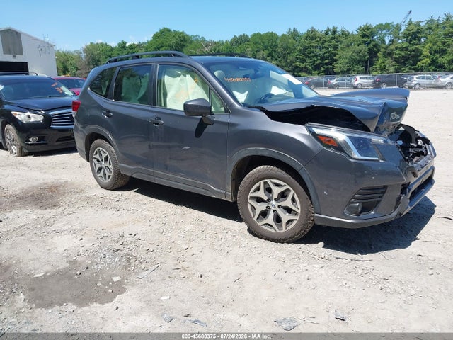 2023 SUBARU FORESTER PREMIUM - 1