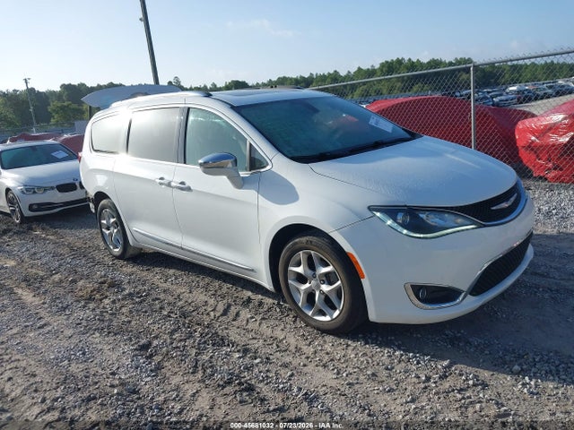 2020 CHRYSLER PACIFICA LIMITED - 1