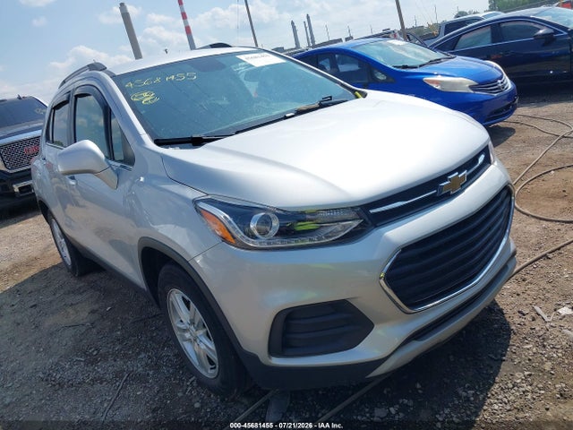 2020 CHEVROLET TRAX FWD LT - 1